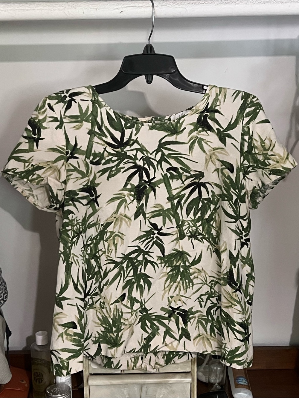 Women's J Jill Leaf Print Short Sleeve Top